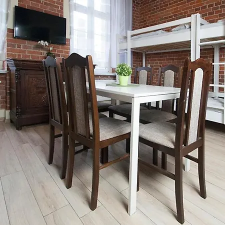 Vanilla אכסניה